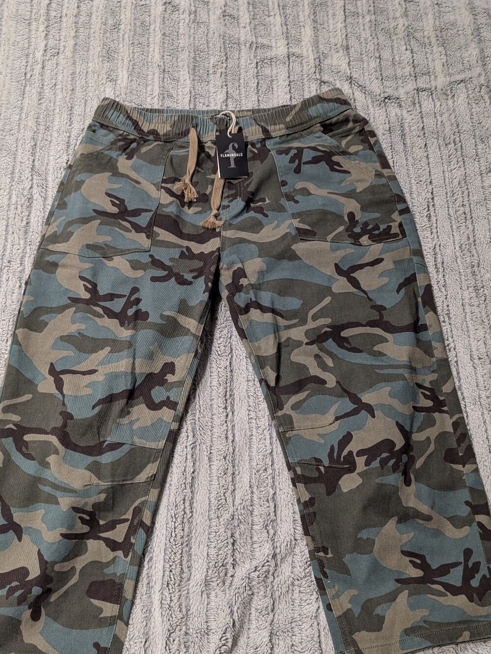 Camo Stretch Drawstring Women's Pants